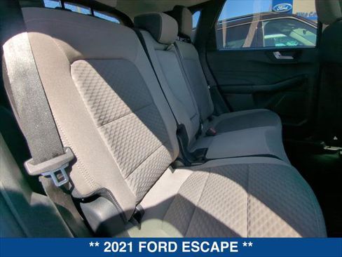 Used 2021 Ford Escape SE FWD image 22