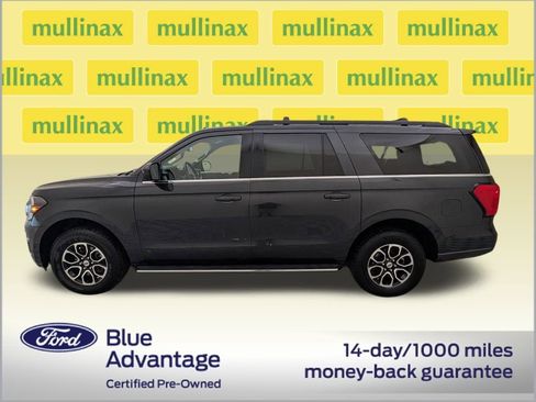 Used 2023 Ford Expedition Max XLT image 12