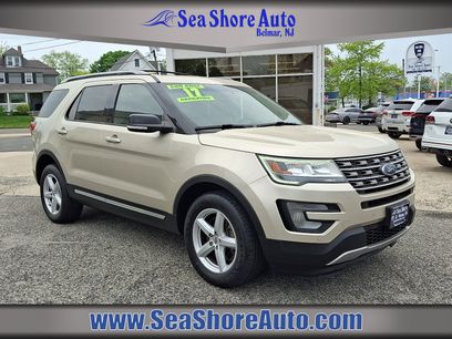 Used 2017 Ford Explorer XLT w/ Equipment Group 202A