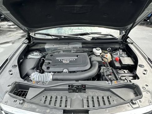 Certified 2025 Cadillac XT4 Premium Luxury FWD image 29