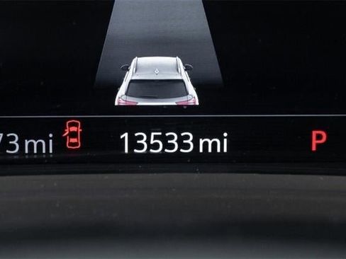 Used 2023 Buick Envision Essence image 27