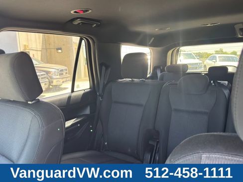 Used 2020 Ford Expedition XLT RWD image 10