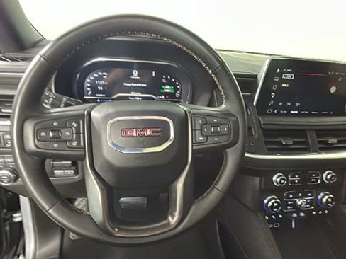Used 2024 GMC Yukon AT4 w/ AT4 Premium Plus Package AWD/4WD image 15
