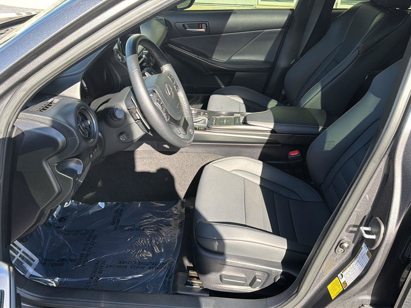 Certified 2023 Lexus IS 500 w/ Accessory Package RWD image 10