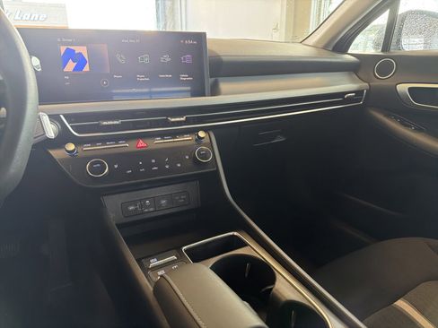 Used 2025 Hyundai Sonata SEL image 19