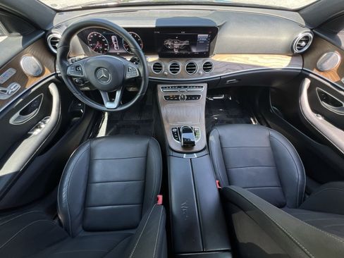 Used 2018 Mercedes-Benz E 300 4MATIC image 13