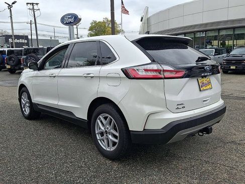 Certified 2023 Ford Edge SEL w/ Convenience Package AWD/4WD image 3