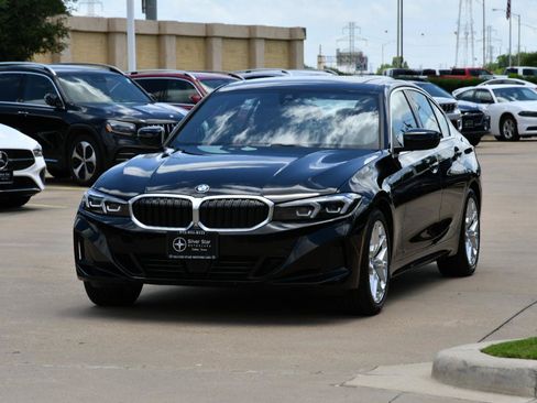Used 2026 BMW 330i Sedan RWD image 2