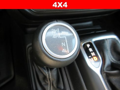 Used 2023 Jeep Wrangler Unlimited Sahara w/ LED Lighting Group AWD/4WD image 26