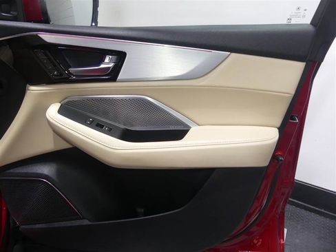 Used 2022 Acura MDX SH-AWD w/ Technology Package image 19