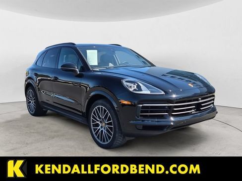 Used 2023 Porsche Cayenne Platinum Edition AWD/4WD image 3