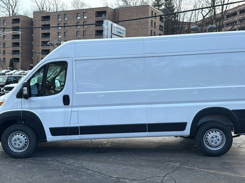 New 2025 RAM ProMaster 2500 w/ Power Group image 5