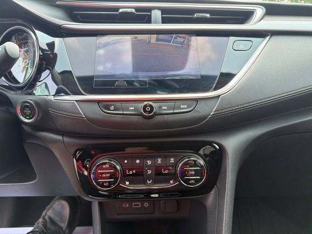 Certified 2021 Buick Encore GX Select w/ Sport Touring Package AWD/4WD image 18