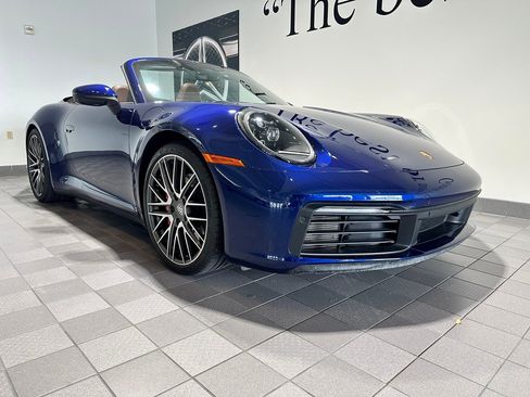 Used 2022 Porsche 911 Carrera S RWD image 1