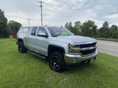 Used 2017 Chevrolet Silverado 1500 LT w/ All Star Edition AWD/4WD image 1