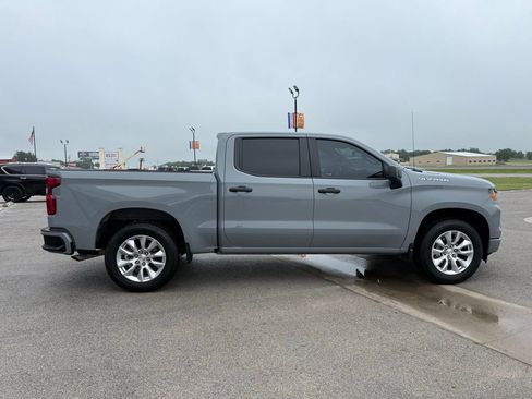 Used 2025 Chevrolet Silverado 1500 Custom RWD image 6