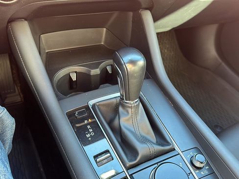 Used 2021 MAZDA MAZDA3 s image 18