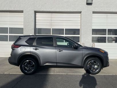 Used 2024 Nissan Rogue SV