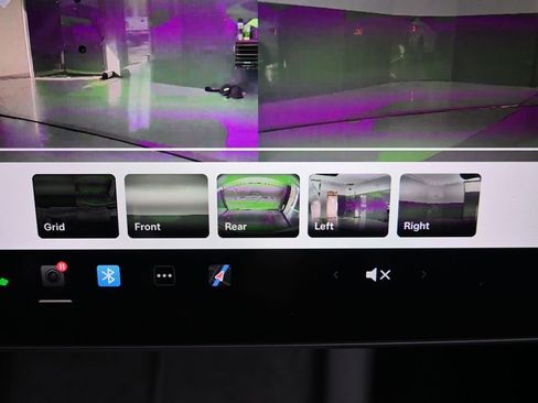 Used 2022 Tesla Model Y Long Range AWD/4WD image 17