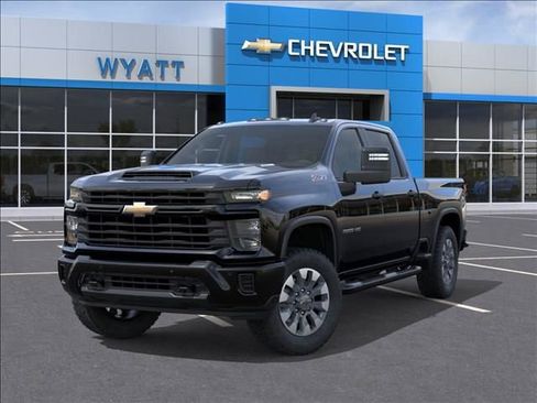 New 2026 Chevrolet Silverado 2500 Custom w/ Custom Value Package AWD/4WD image 7