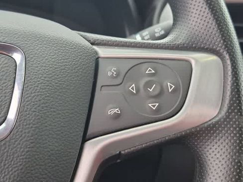 Used 2023 GMC Acadia SLE FWD image 26