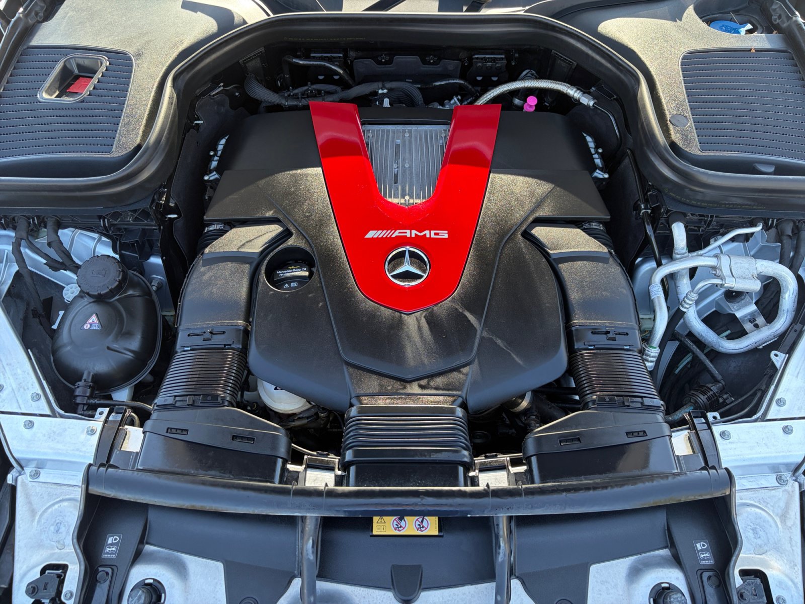Used 2022 Mercedes-Benz GLC 43 AMG 4MATIC image 32