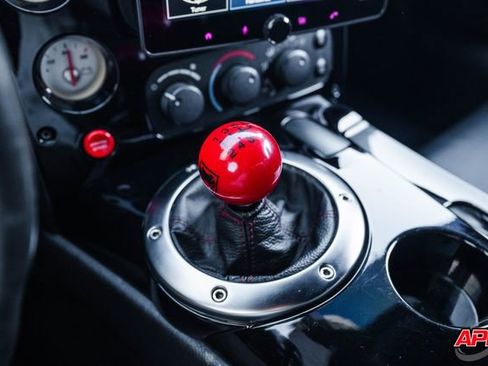 Used 2004 Dodge Viper SRT-10 image 13