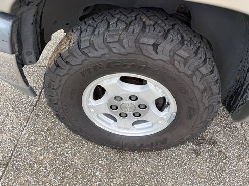 Used 2002 Chevrolet Silverado 1500 LS w/ Off-Road Pkg AWD/4WD image 27