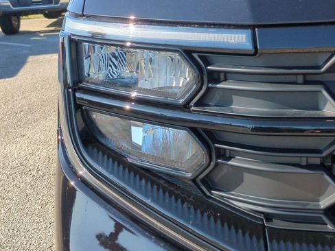 New 2026 Ford Expedition Active RWD image 10