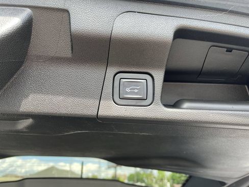 Used 2019 GMC Acadia SLT AWD/4WD image 40