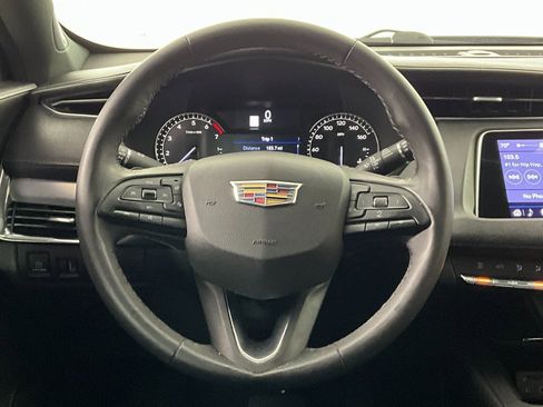 Used 2019 Cadillac XT4 Premium Luxury w/ Cold Weather Package image 12