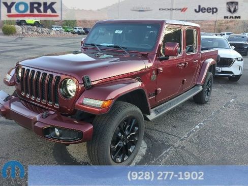 Certified 2021 Jeep Gladiator Overland image 1