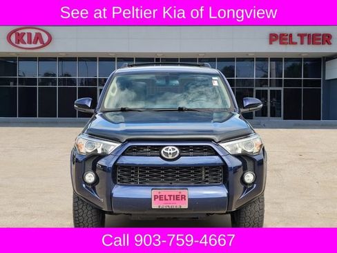 Used 2019 Toyota 4Runner SR5 Premium AWD/4WD image 2