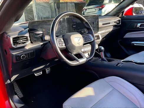 Used 2024 Ford Mustang Premium image 15