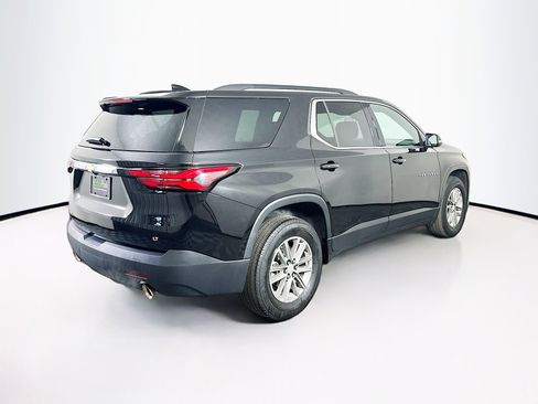 Used 2023 Chevrolet Traverse LT image 9