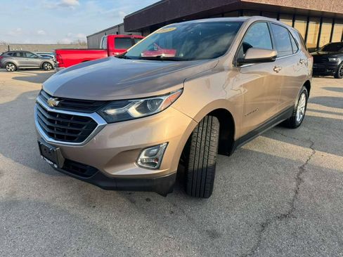 Used 2019 Chevrolet Equinox LT image 4