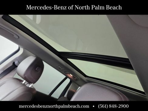 Used 2023 Mercedes-Benz GLS 450 4MATIC image 10