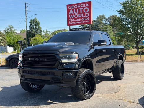 Used 2019 RAM 1500 Laramie RWD image 4