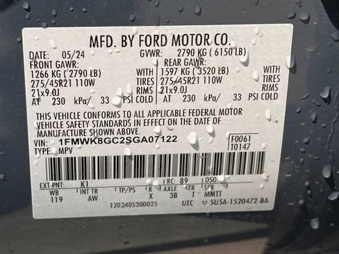 Used 2025 Ford Explorer ST AWD/4WD image 39