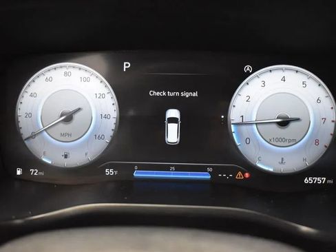 Used 2023 Hyundai Santa Fe SEL w/ Premium Package AWD/4WD image 30