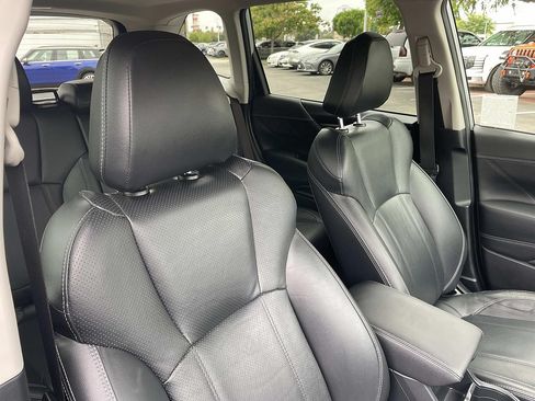 Used 2019 Subaru Forester Limited AWD/4WD image 37