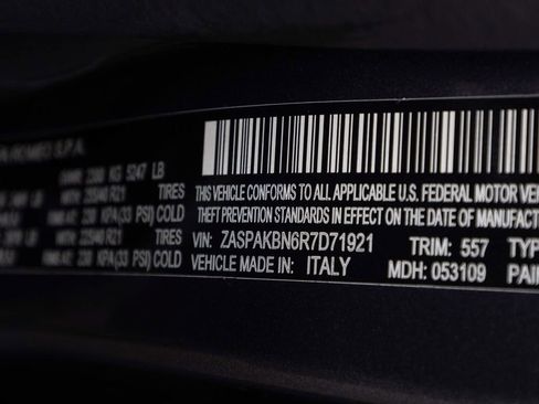 Used 2024 Alfa Romeo Stelvio Veloce AWD/4WD image 16