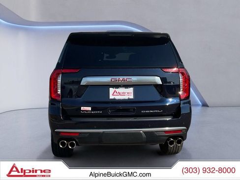 Used 2022 GMC Yukon Denali AWD/4WD image 4