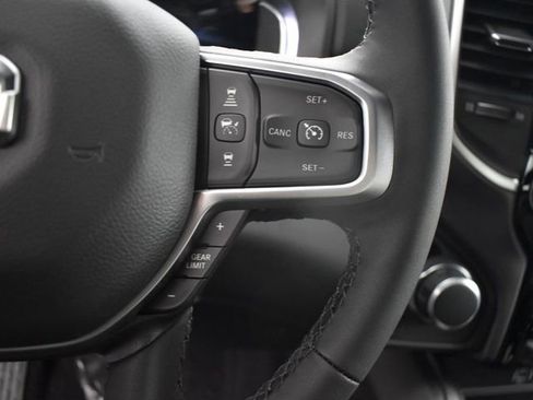 New 2026 RAM 1500 4x4 Crew Cab image 18