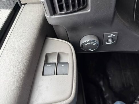 New 2025 Chevrolet Express 3500 w/ Power Convenience Package image 16