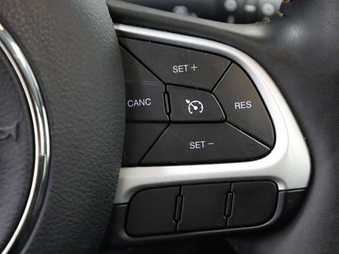 Used 2019 Jeep Compass Limited w/ Safety & Security Group AWD/4WD image 26
