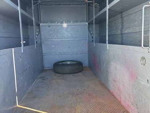 Used 2019 Chevrolet Express 3500 w/ Power Convenience Package image 6