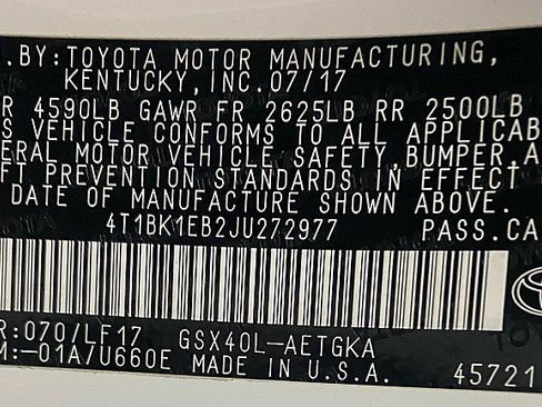 Used 2018 Toyota Avalon XLE Plus image 29