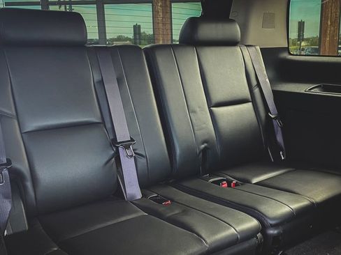 Used 2014 GMC Yukon Denali AWD/4WD image 19