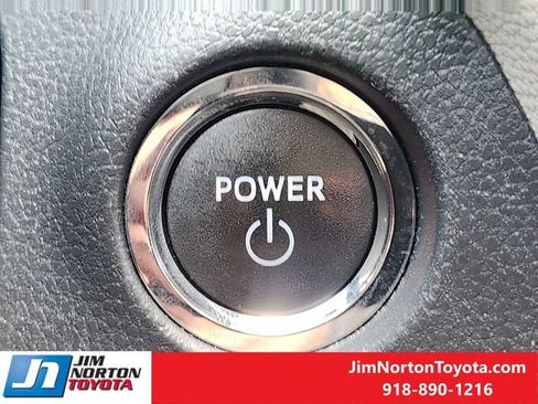 Used 2023 Toyota RAV4 XLE w/ Convenience Package AWD/4WD image 22